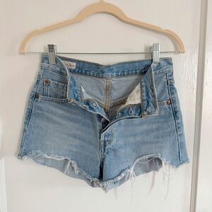 LEVI'S PREMIUM 501 ORIGINAL FIT HIGH RISE DENIM SHORTS IN MEDIUM BLUE WASH